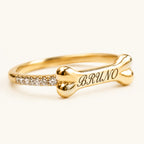Gold personalized bone ring engraved with BRUNO and zirconia accents – Treuespur
